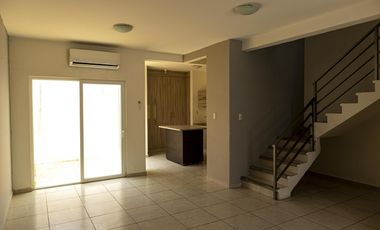CASA EN RENTA EN RESIDENCIAL PUEBLOS MÁGICOS