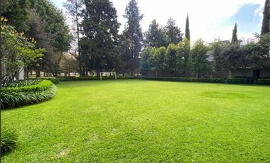 VENTA/RENTA DE CASA EN FRACCIONAMIENTO CLUB DE GOLF SAN CARLOS METEPEC
