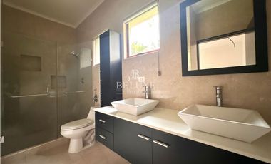 VENTA DE CASA  EN CLAYTON , SENDEROS (15)