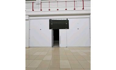 ALQUILO LOCAL EN ARRAIJAN WESTLAND MALL 463MTS