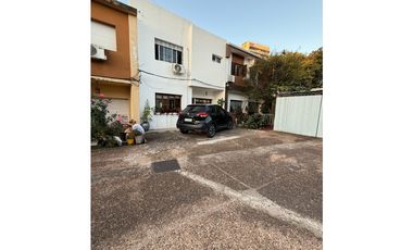 Venta Casa 2 Dormitorios  Zona Parque
