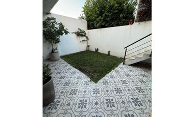 Venta Casa 2 Dormitorios  Zona Parque