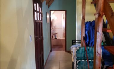 CASA ESTILO CABAÑA EN EXCELENTE ZONA DE VALERIA DEL MAR