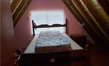 CASA ESTILO CABAÑA EN EXCELENTE ZONA DE VALERIA DEL MAR