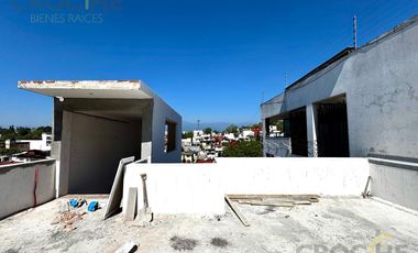 Departamento en zona Av. Murillo Vidal en venta segundo nive