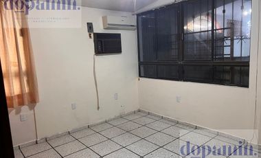 Casa en Unidad Nacional