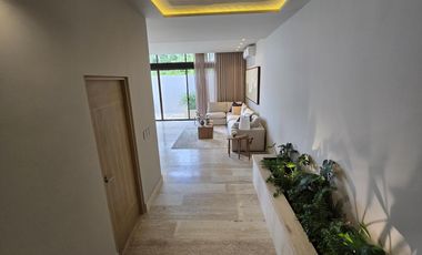 Casa de Lujo en Venta 3 Recamaras Residencial Losantos, Cancún