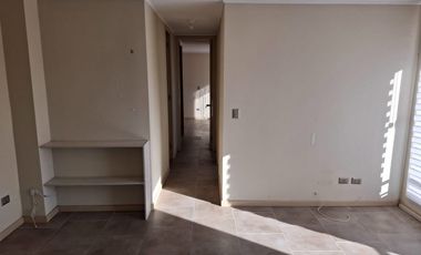 Departamento en Segundo Piso, Condominio Doña Agustina