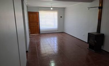 Casa de un piso, en Villa Francisco Mesa Seco