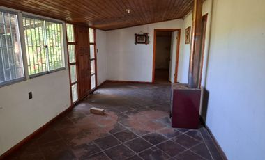 Dos Casas en Parcela de 2 Hectáreas y Media, La Tercera