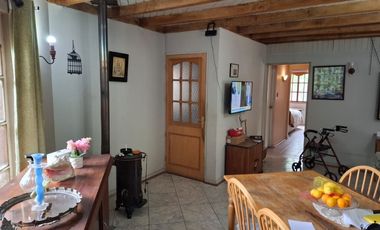 Casa y Parcela de 1 Hectárea en sector San Antonio Encina