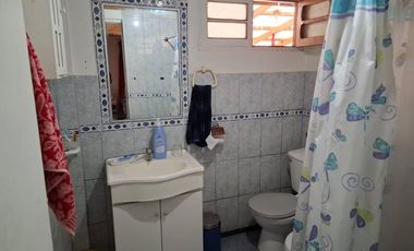 Casa y Parcela de 1 Hectárea en sector San Antonio Encina
