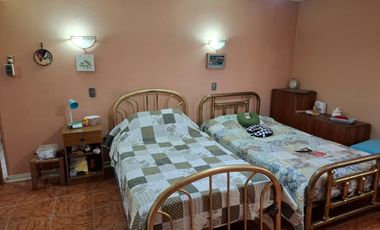 Casa y Parcela de 1 Hectárea en sector San Antonio Encina