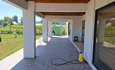 Linda Casa estilo Mediterráneo, en Sector Llepo