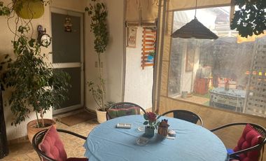 Casa de un piso, en Calle Yerbas Buenas