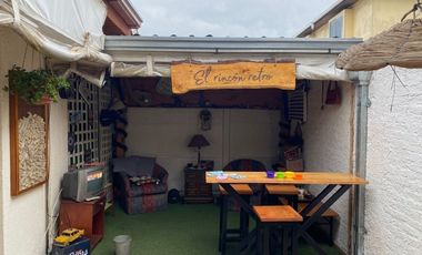 Casa de un piso, en Calle Yerbas Buenas