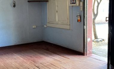 Casa y Local Comercial , a dos cuadras de Plaza de Armas