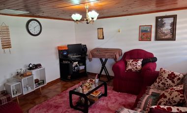 Casa en Población Yerbas Buenas