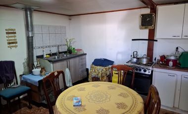 Casa en Población Yerbas Buenas