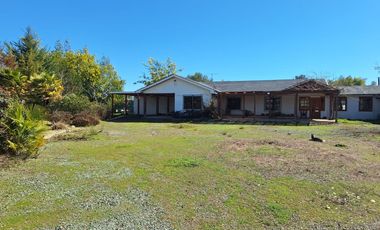 Casa y Parcela de Media Hectárea, Loteo El Molino