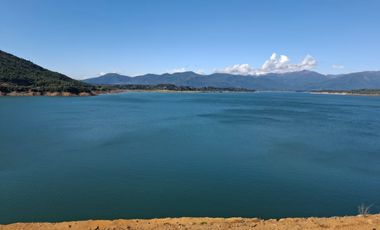 Parcela de Media Hectárea, a orillas de Lago Colbun