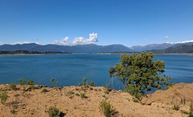 Parcela de Media Hectárea, a orillas de Lago Colbun