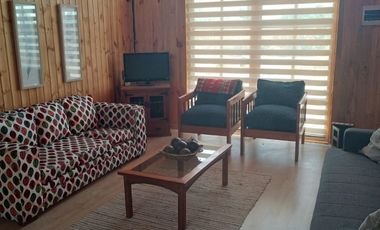 Casa y Parcela de 9.000.- Mts2, en Sector Maitencillo