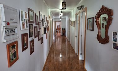 Casa y Parcela de Media Hectárea en Yerbas Buenas