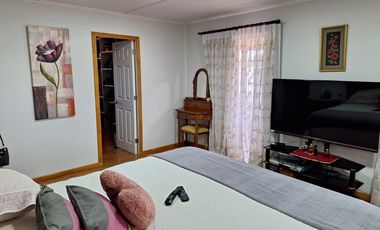 Casa y Parcela de Media Hectárea en Yerbas Buenas
