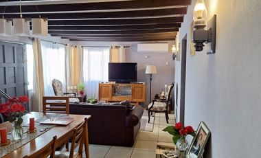 Casa en Barrio Oriente de Linares, a pasos de Consultorio