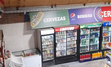 Local Comercial y sitio en comuna de Hualañe
