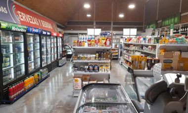 Local Comercial y sitio en comuna de Hualañe