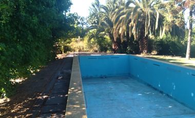 Casa y Parcela de Media Hectárea, ubicada en Villa Alegre