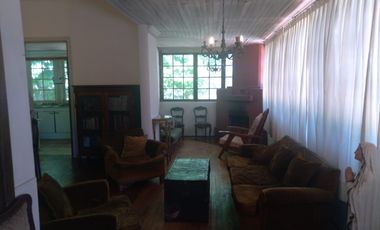 Casa y Parcela de Media Hectárea, ubicada en Villa Alegre