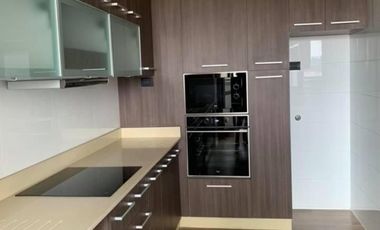 En Venta, exclusivo Departamento en Hacienda Esmeralda