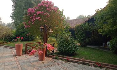 Exclusiva Parcela de 7,44 Hectàreas, con Casa