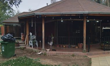 Linda Casa en Parcela de Media Hectàrea