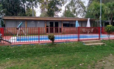 Linda Casa en Parcela de Media Hectàrea
