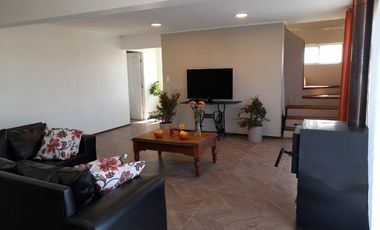 Casa en Parcela de 5.800.- Mts2 , sector Guadantun