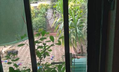 Casa de Dos Pisos en Avda Pdte Ibañez