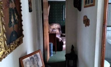 Casa de Dos Pisos en Avda Pdte Ibañez