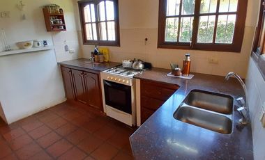 VENTA CHALET 3 DORMI, 2 BAÑ Y GRAN PARIQUE MIRAMAR