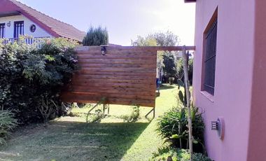 VENTA CHALET 3 DORMI, 2 BAÑ Y GRAN PARIQUE MIRAMAR