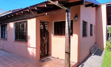 VENTA CHALET 3 DORMI, 2 BAÑ Y GRAN PARIQUE MIRAMAR