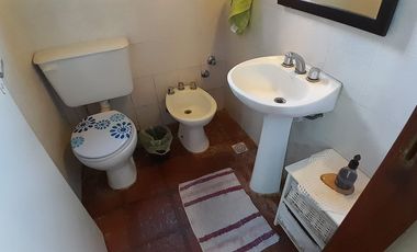 VENTA CHALET 3 DORMI, 2 BAÑ Y GRAN PARIQUE MIRAMAR