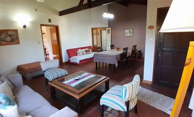 VENTA CHALET 3 DORMI, 2 BAÑ Y GRAN PARIQUE MIRAMAR
