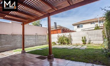 Casa en Arriendo en Valle Grande