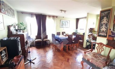 Casa en Venta en General Carol Urzúa/ Las Carmelitas
