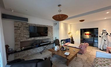 INCREIBLE CASA EN SAN ISIDRO LABRADOR AL AGUA