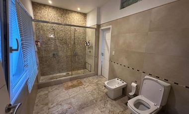 INCREIBLE CASA EN SAN ISIDRO LABRADOR AL AGUA